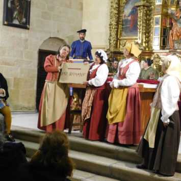 Villoruela disfruta de la representación de ‘Buscando a Nebrija’