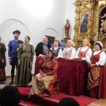 Tarde de Teatro en Aldehuela de la Bóveda, representación número 50 de ‘Buscando a Nebrija’