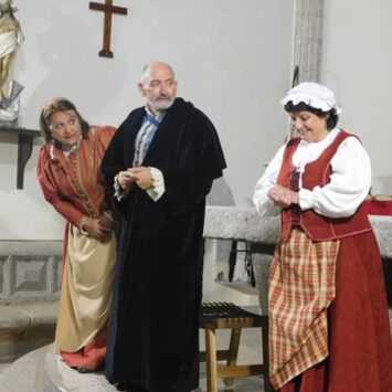 “Buscando a Nebrija” hace disfrutar a los vecinos del Endrinal