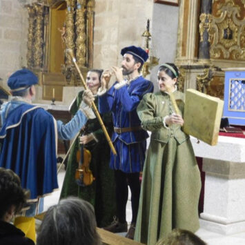 Mancera de Abajo une historia y humanismo con la exitosa obra teatral ‘Buscando a Nebrija’