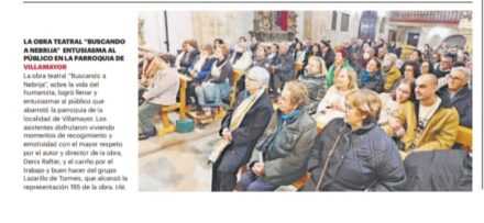 La obra teatral «Buscando a Nebrija» entusiasma al público en la parroquia de Villamayor