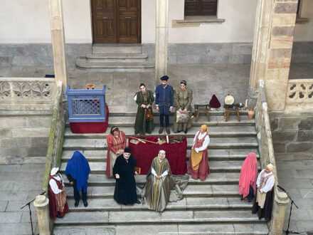 Treinta nuevos municipios acogerán la obra teatral ‘Buscando a Nebrija’