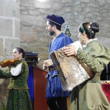 «Buscando a Nebrija» llena la iglesia parroquial en Bermellar