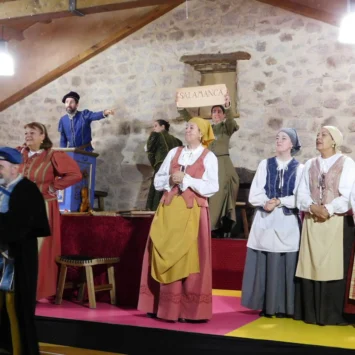 El grupo de teatro «Lazarrillo de Tormes» vuelve a sorprender en Cipérez